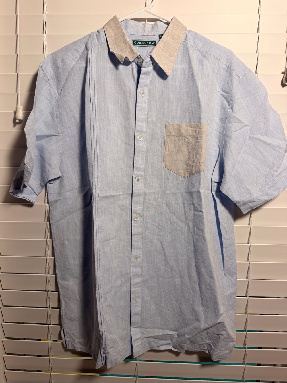 Cubavera Light Blue Short-Sleeve Button-Down Shirt with Tan Contrast Collar